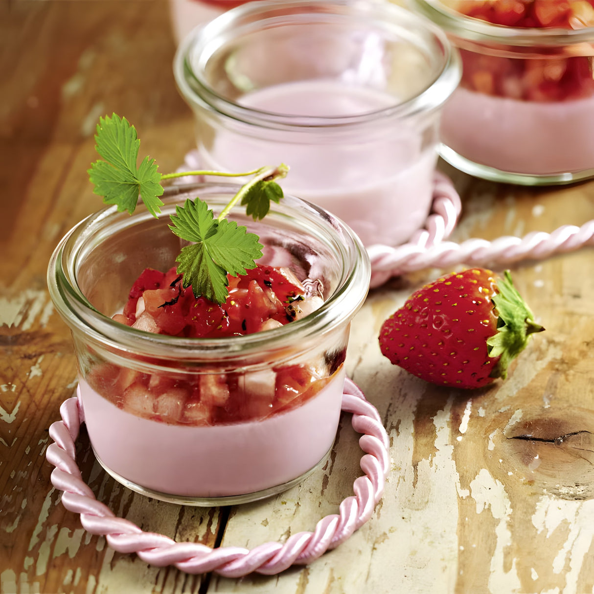 Weck 080 Mini Canning Jar 2.7 oz – Small Glass for Preserves and Desserts