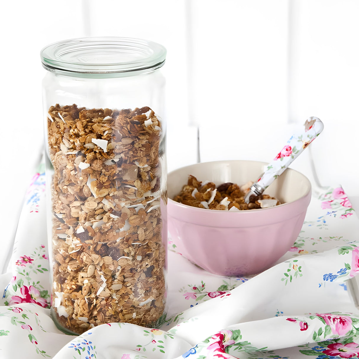 Weck 908 Cylindrical Canning Jar 35 oz – Airtight Glass for Preserving and Meal Prep Staples